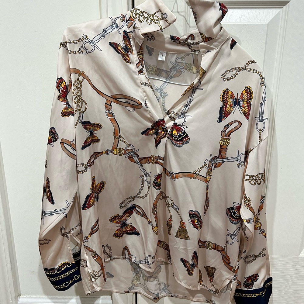 SATIN BUTTON UP BLOUSE